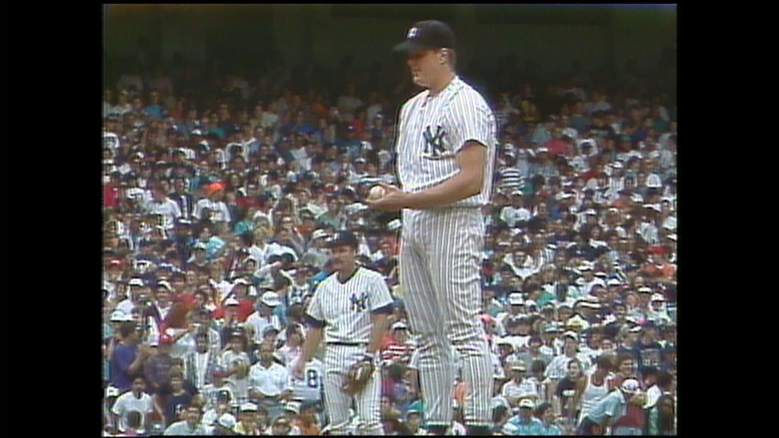 Jim Abbott starts a double play, 04/07/1993