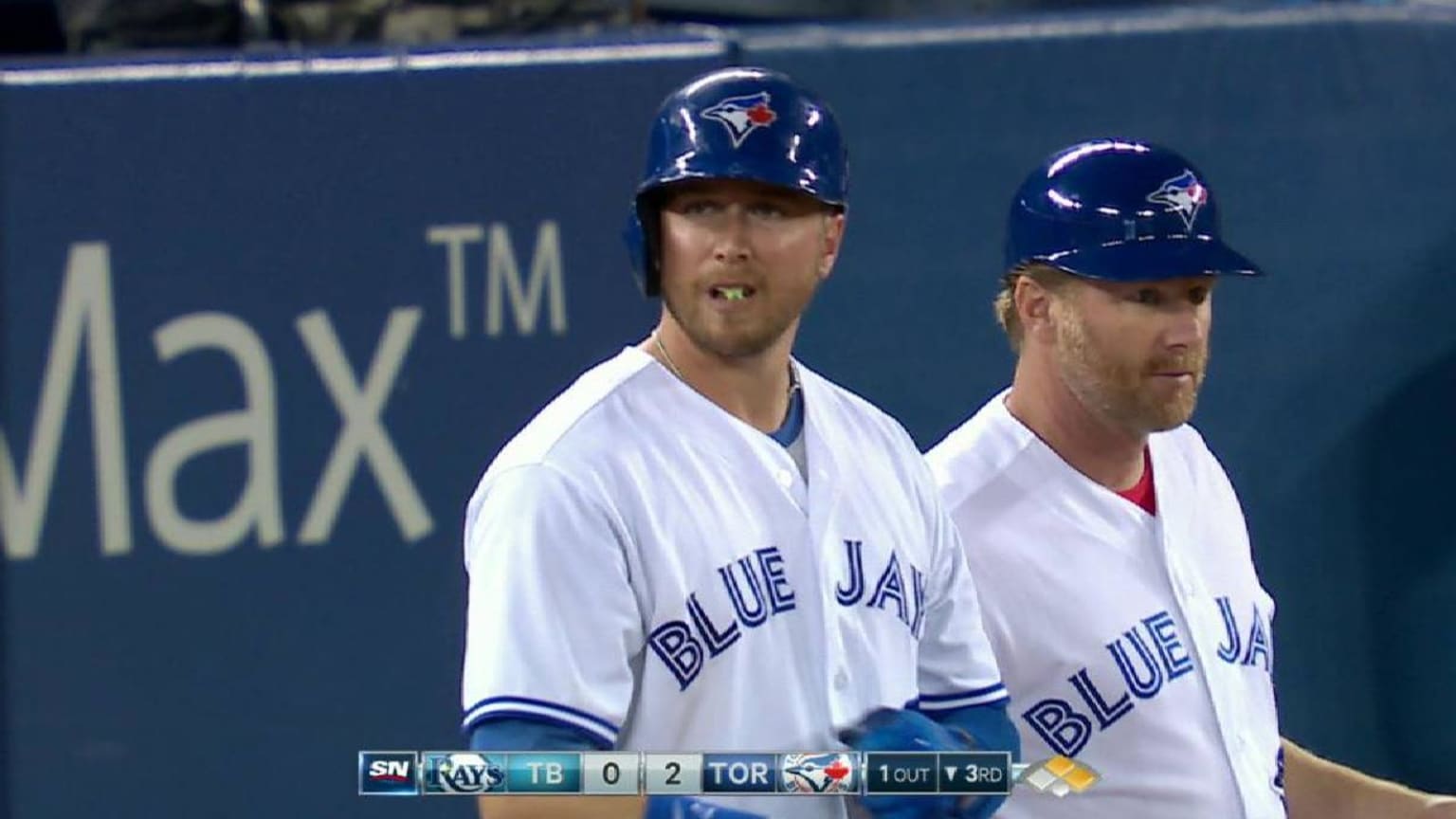 Smoak s RBI Single 08 17 2017 Toronto Blue Jays