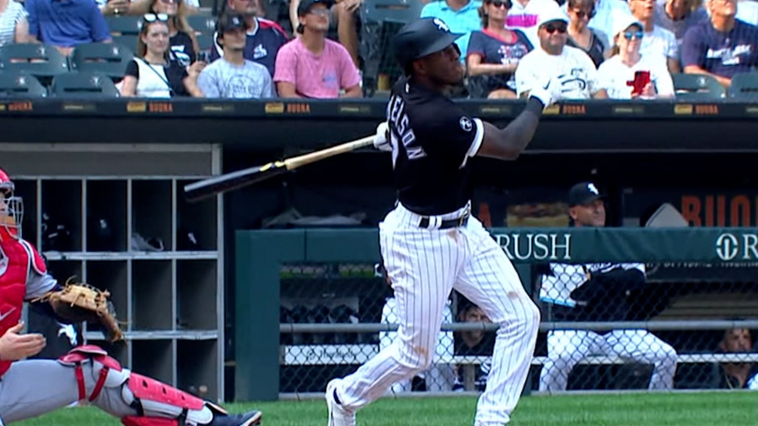 Tim Anderson lifts a home run to right-center | 07/19/2021 | New York ...