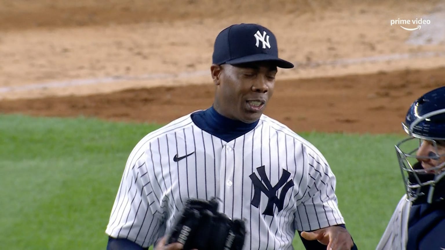 Aroldis Chapman earns the save 04/22/2022 New York Yankees