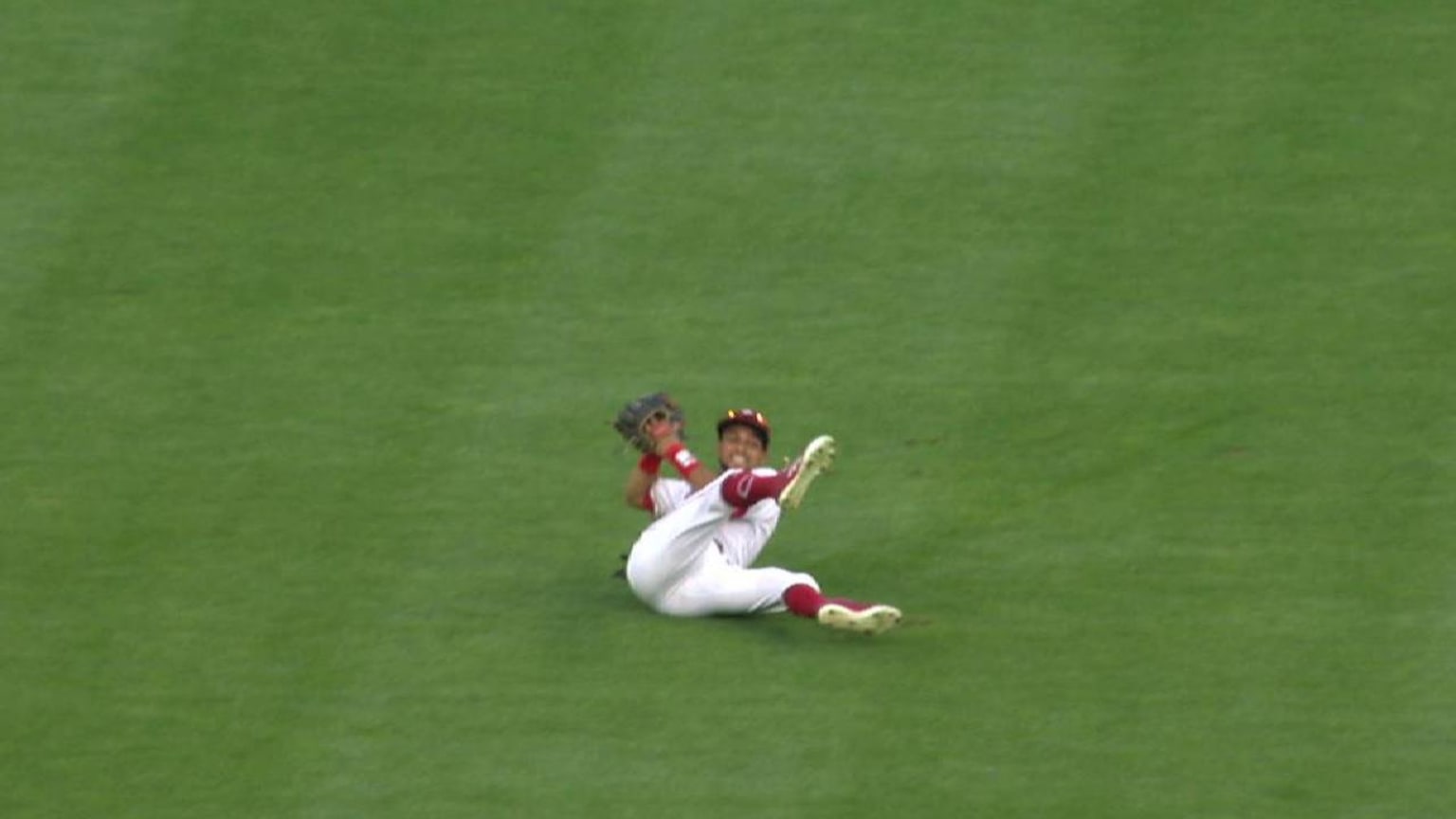 hamiltons sliding grab 06292018 cincinnati reds