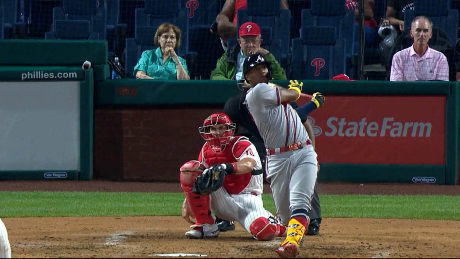 Ronald Acuna Jr.'s home run robbery turned into an inside-the-park home run  real quick - Article - Bardown