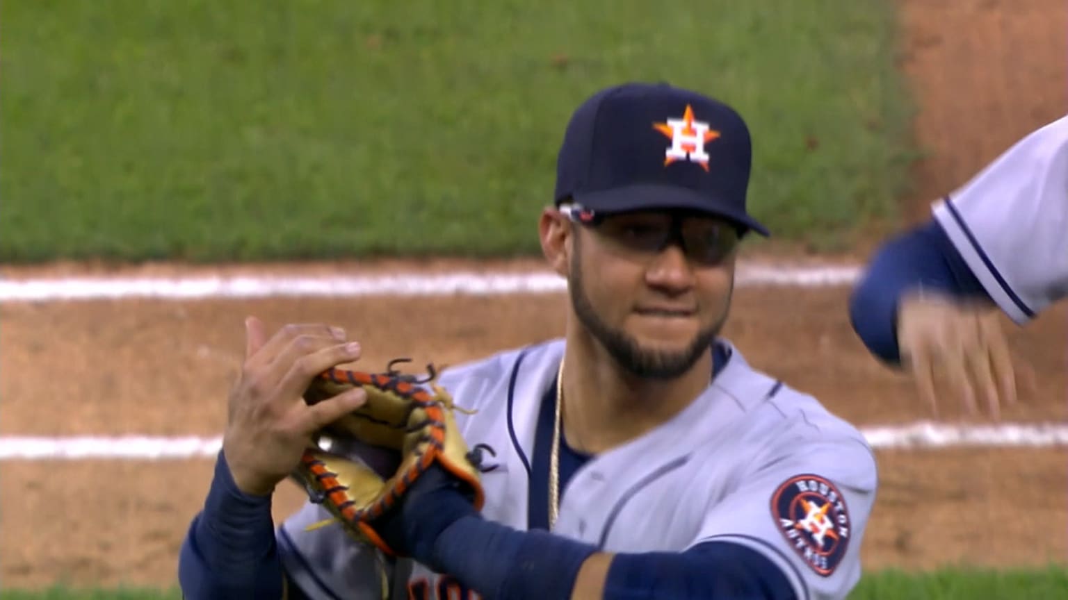 Yuli Gurriel�s diving play 06/24/2021 Houston Astros