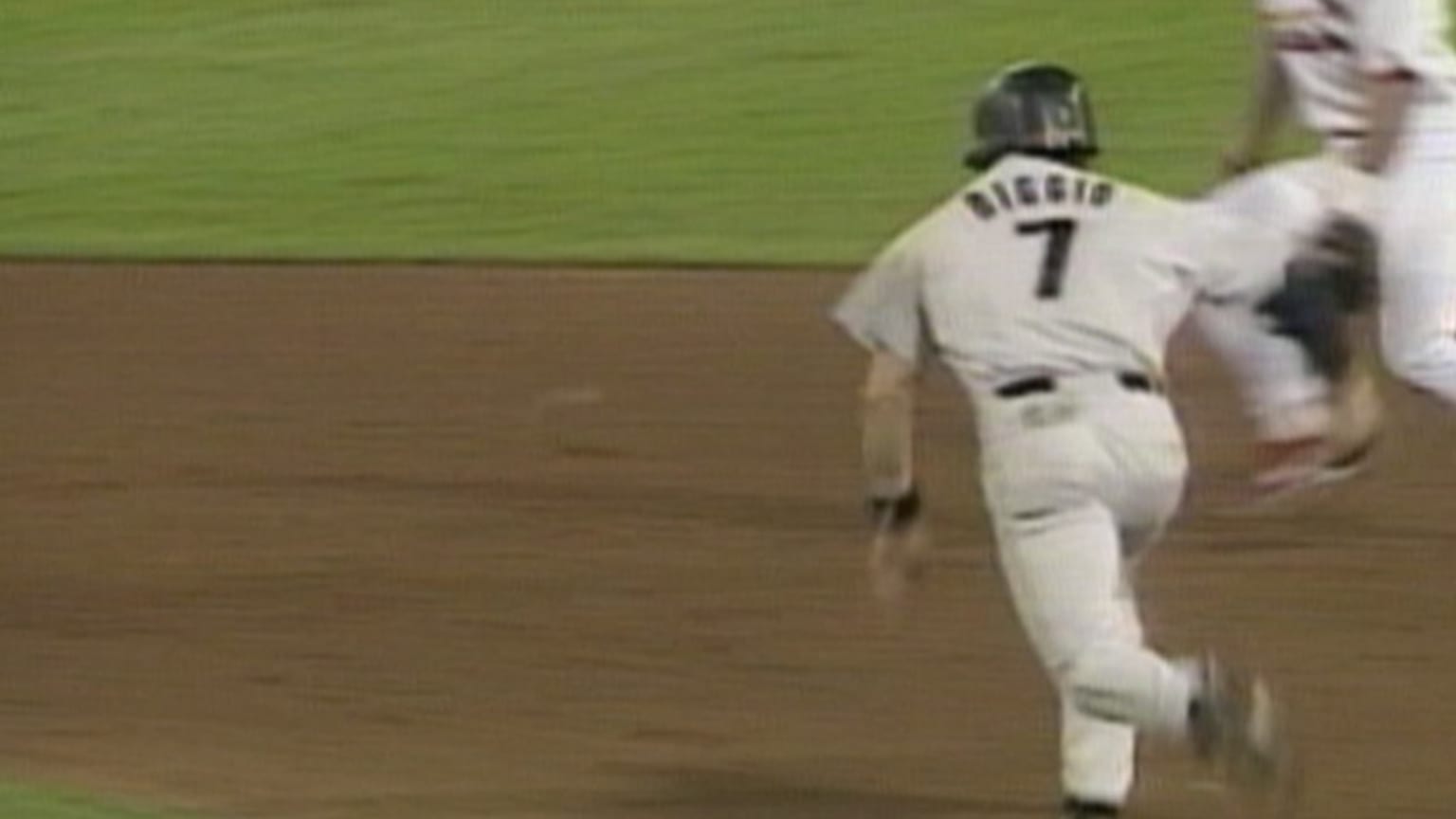Biggio�s 50th stolen base 09/23/1998 Houston Astros