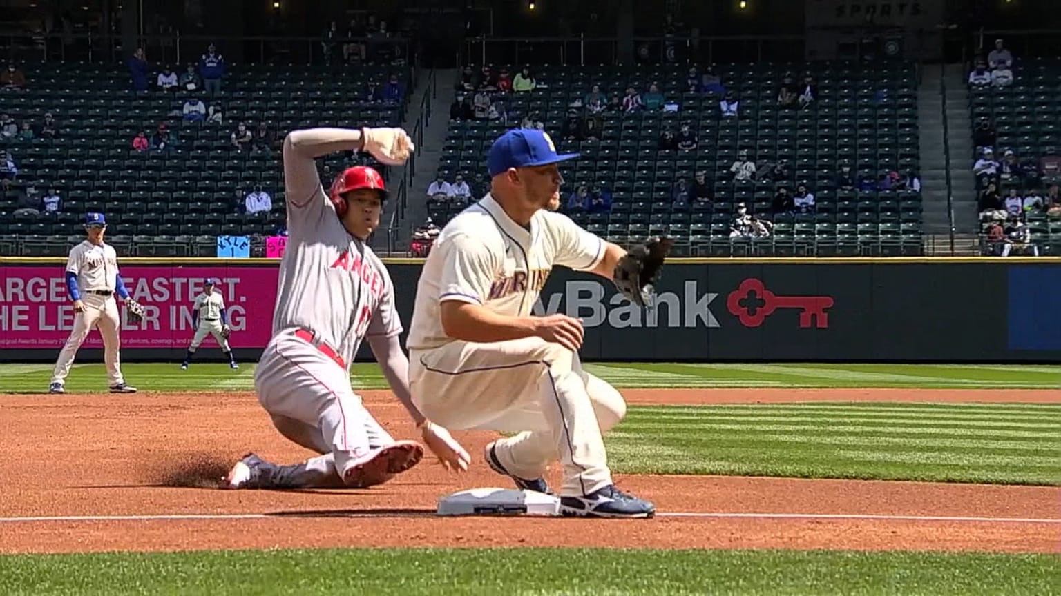 Shohei Ohtani steals second and third in the 1st | 05/02/2021 | MLB.com