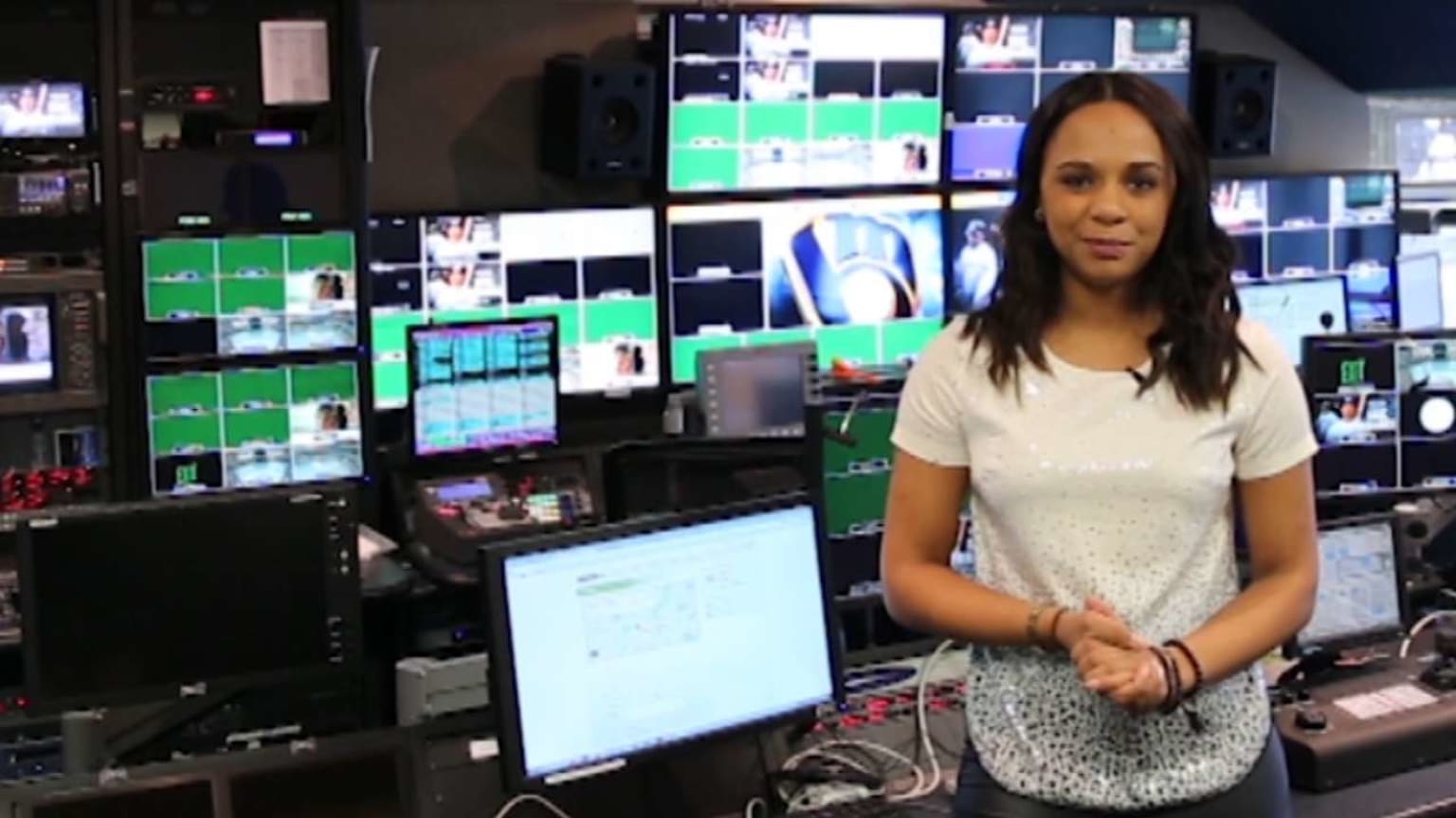 Brewers Clubhouse Sale 12/01/2016 Milwaukee Brewers