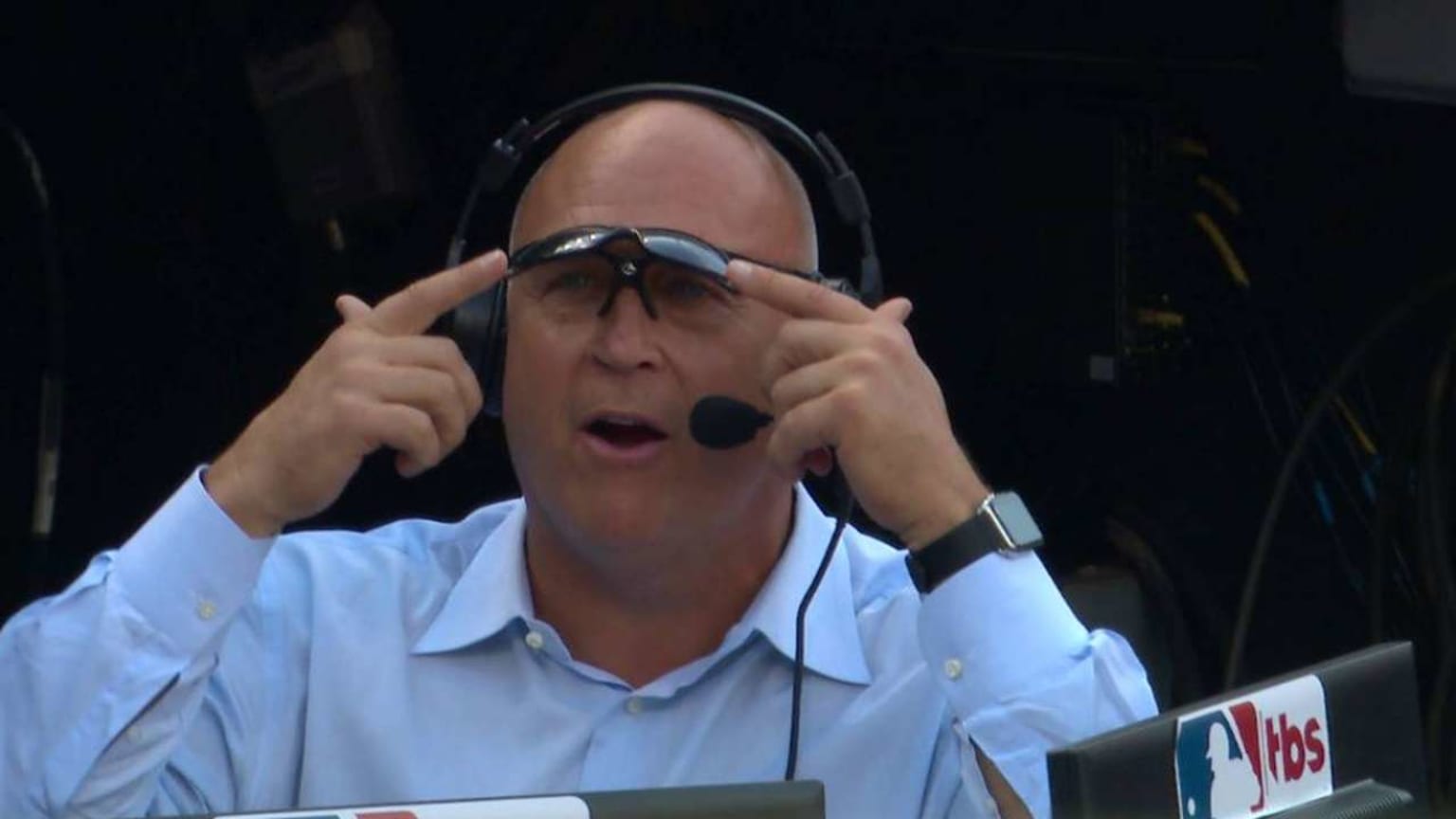 Ripken on flip-down sunglasses, 10/15/2016