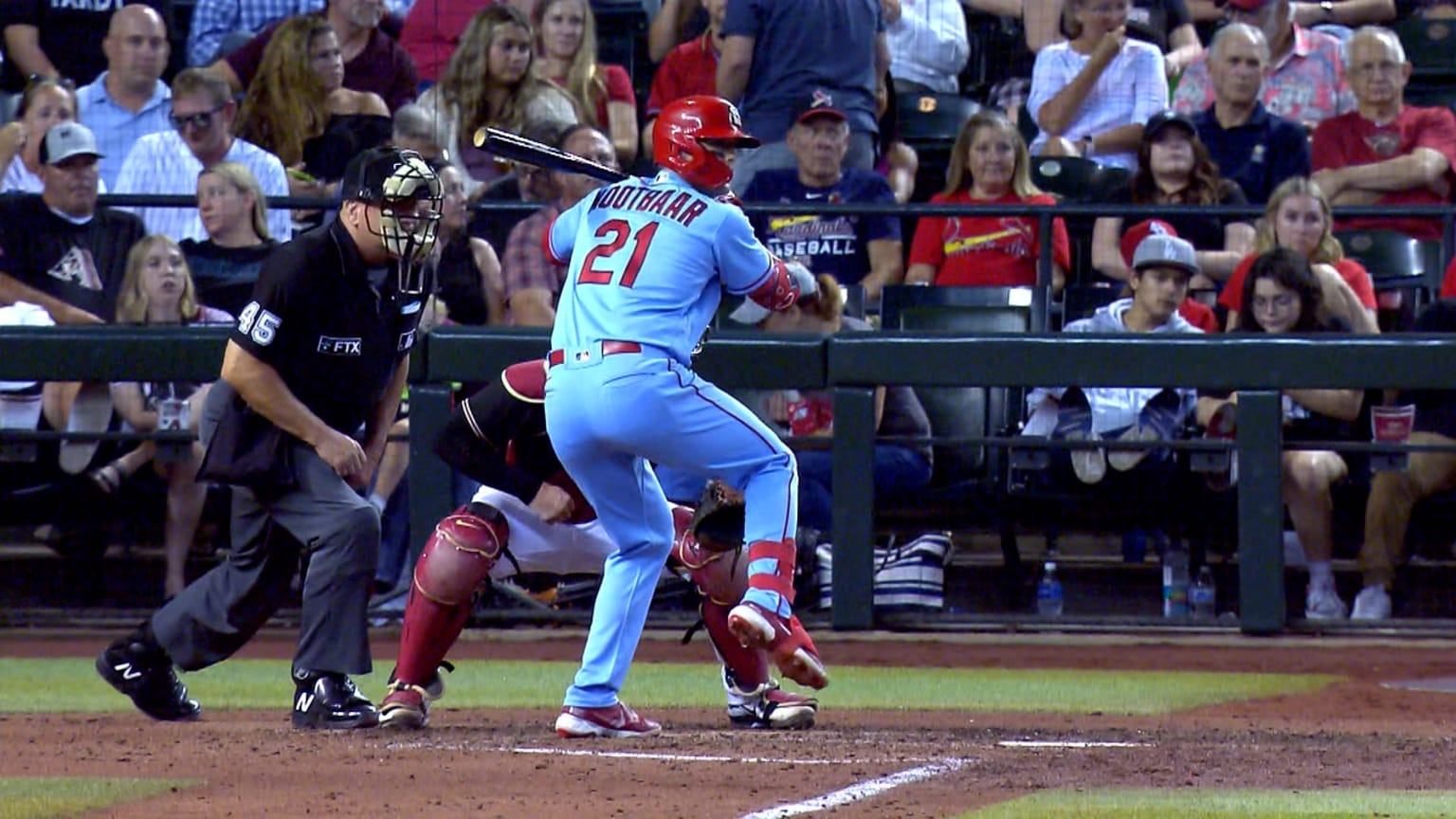 Lars Nootbaar lines a two-run triple to right field | 08/20/2022 