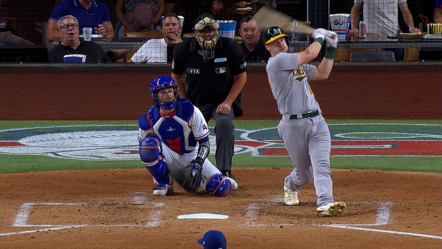 Sean Murphy on his walk-off homer, 04/10/2023