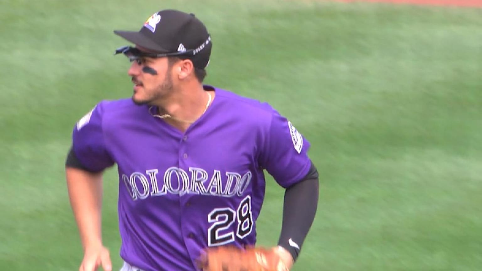 Nolan Arenado makes diving grab, expert throw