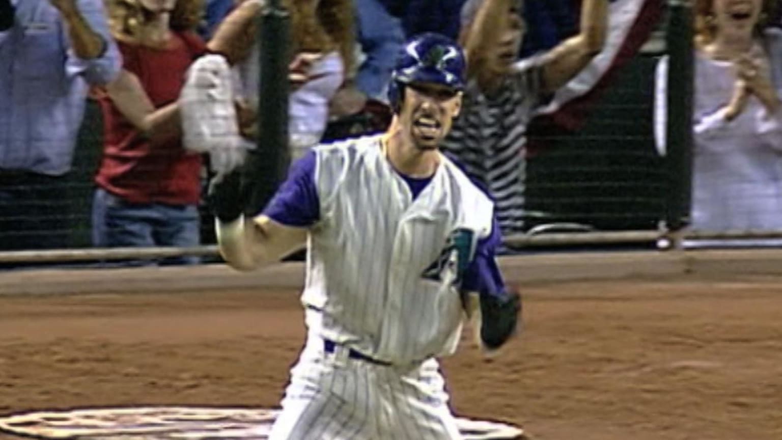 2001 WS Game 7: Luis Gonzalez gives the D-backs the World Series