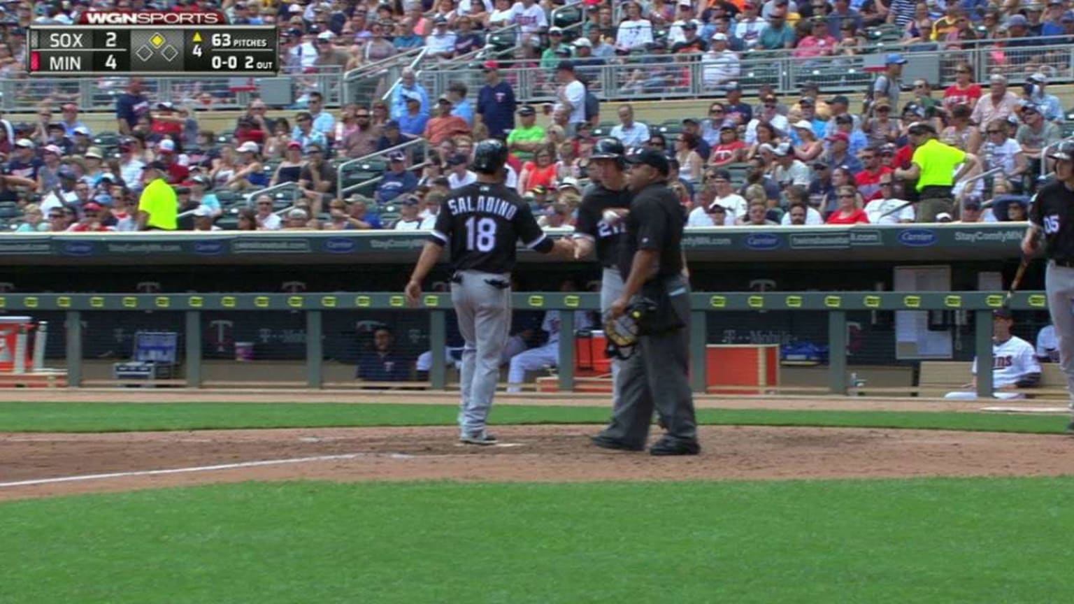 Sox score two on hit, error 07/31/2016 Chicago White Sox