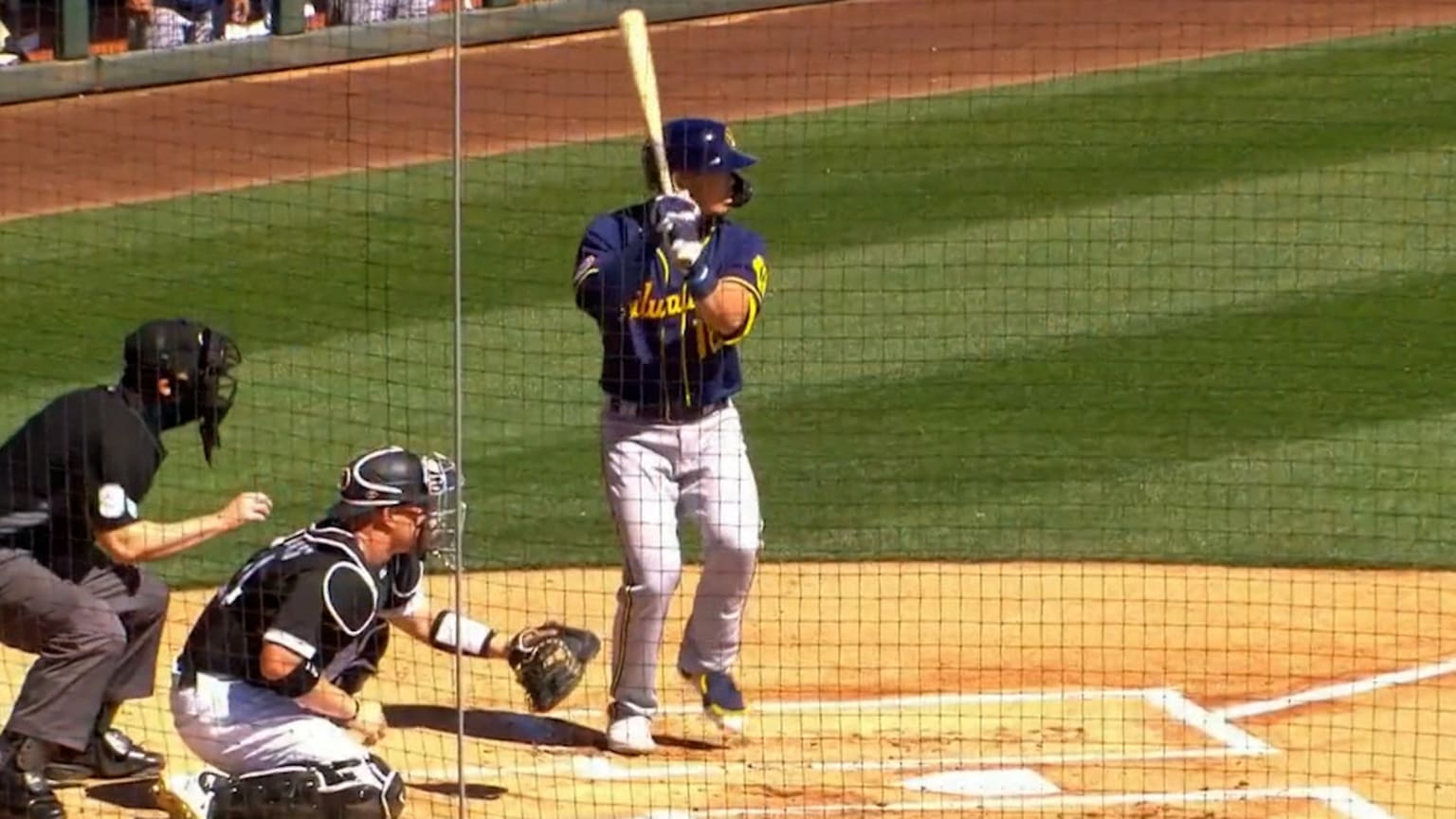 Keston Hiura's 3-run home run | 02/28/2021 | MLB.com