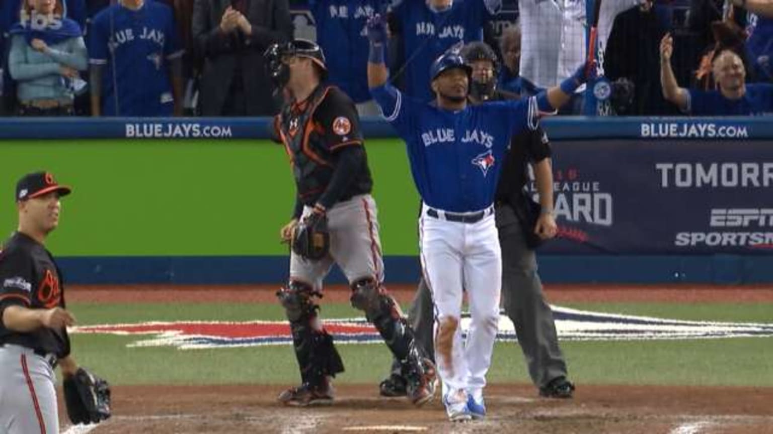 Jays walk off into the ALDS on Encarnacion's homer 10/04/2016