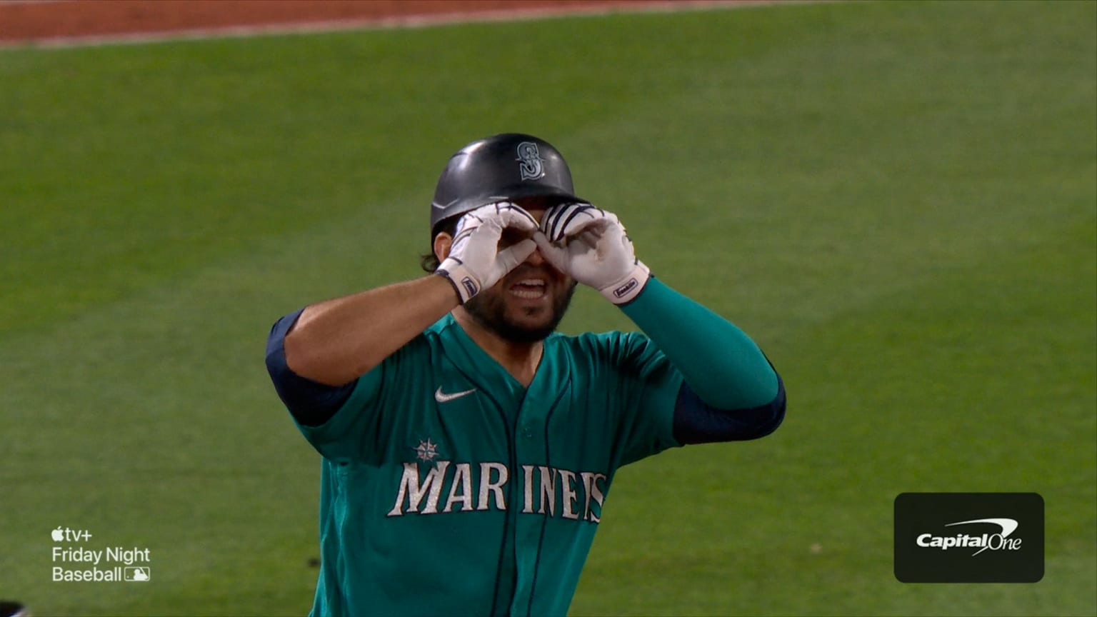 Eugenio Suarez Calls Game as Mariners Walk Off Pirates