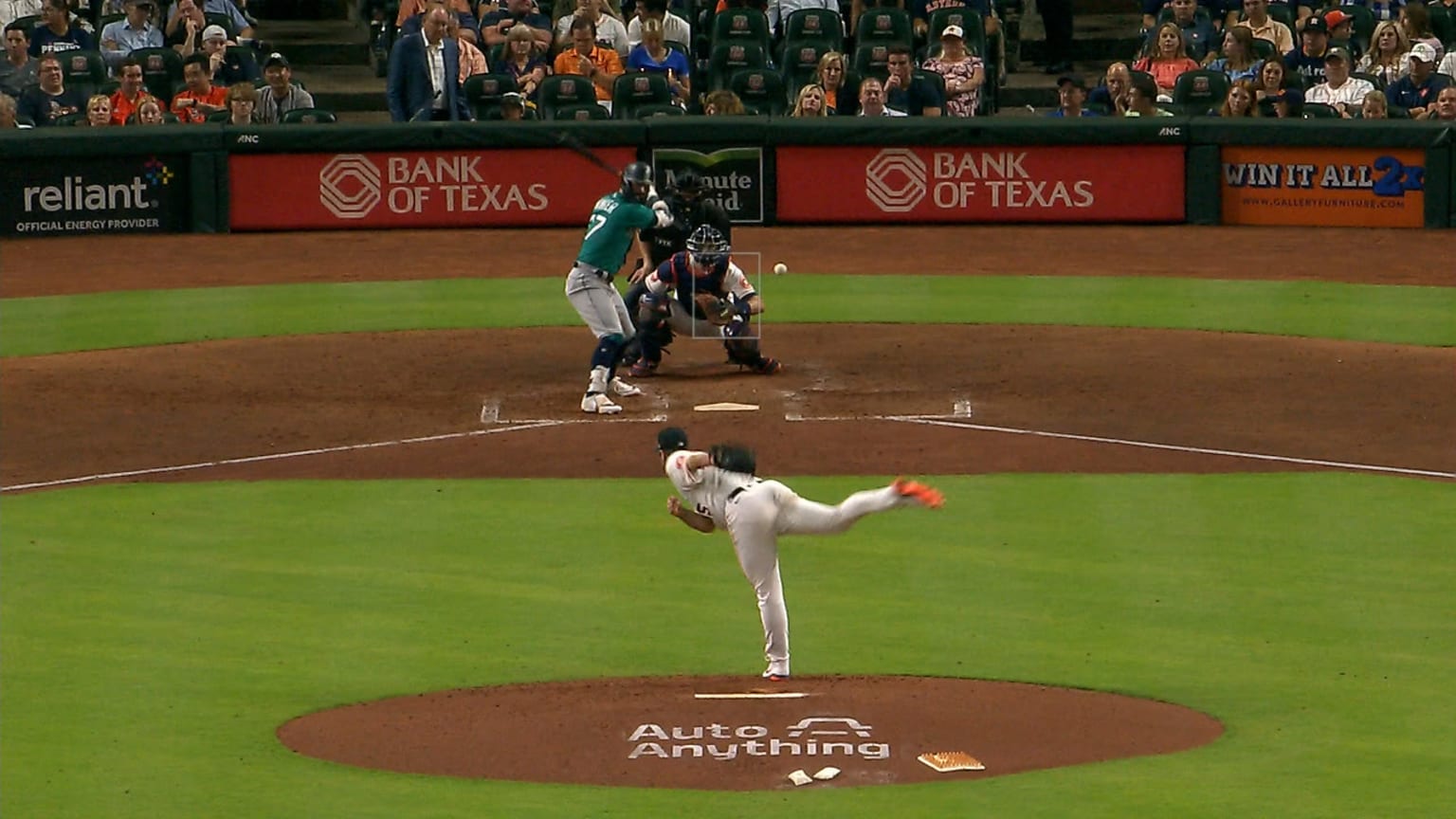 Justin Verlander fans Winker, passes Scherzer for K's | 06/07/2022 ...