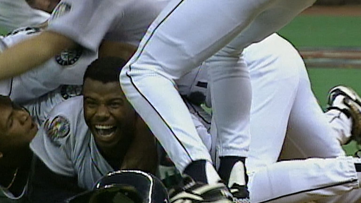 Griffey Jr.'s ALDS winning slide, 10/08/1995