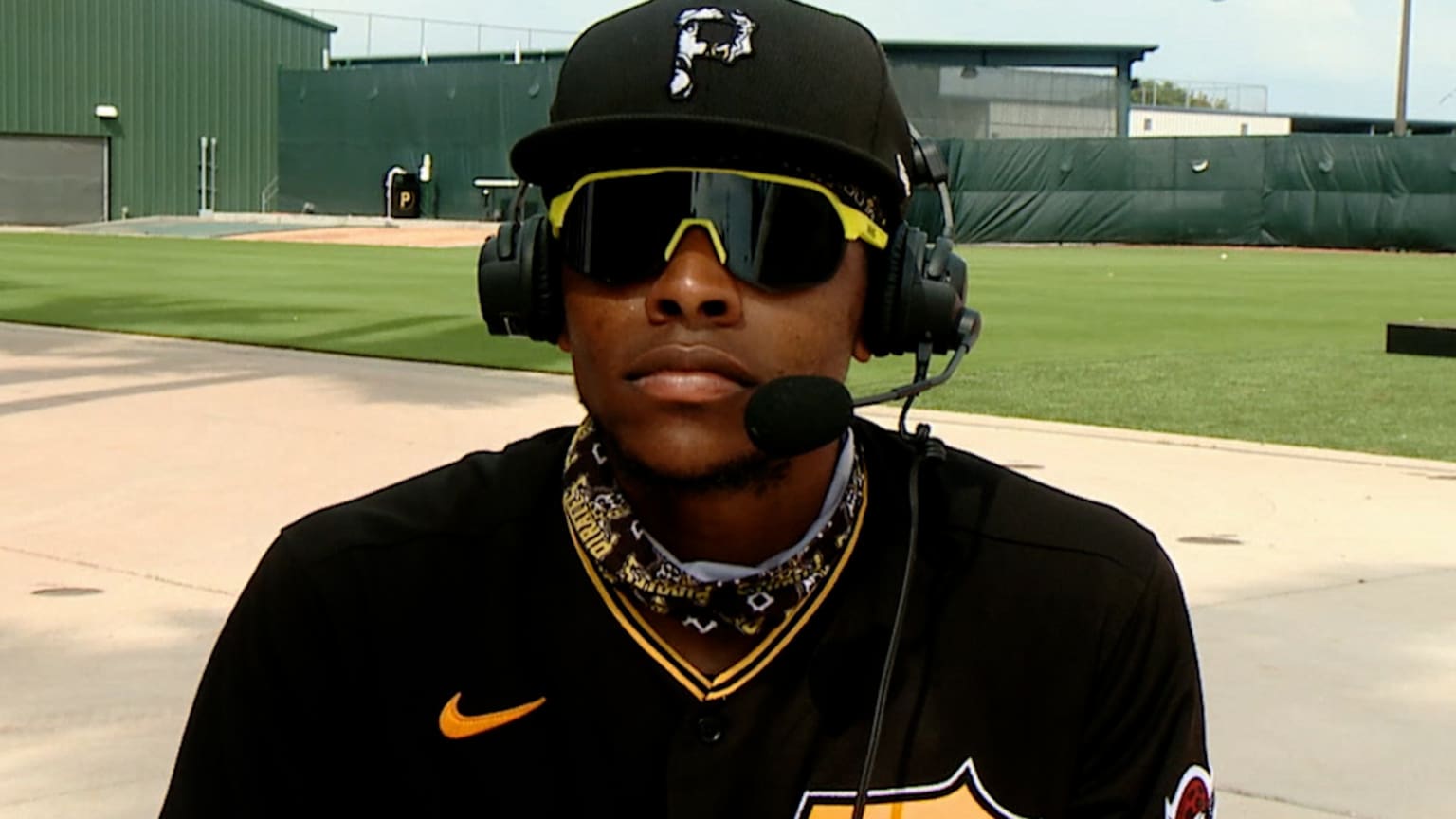 Ke'Bryan Hayes talks Opening Day and fans returning | 03/29/2021 | San ...