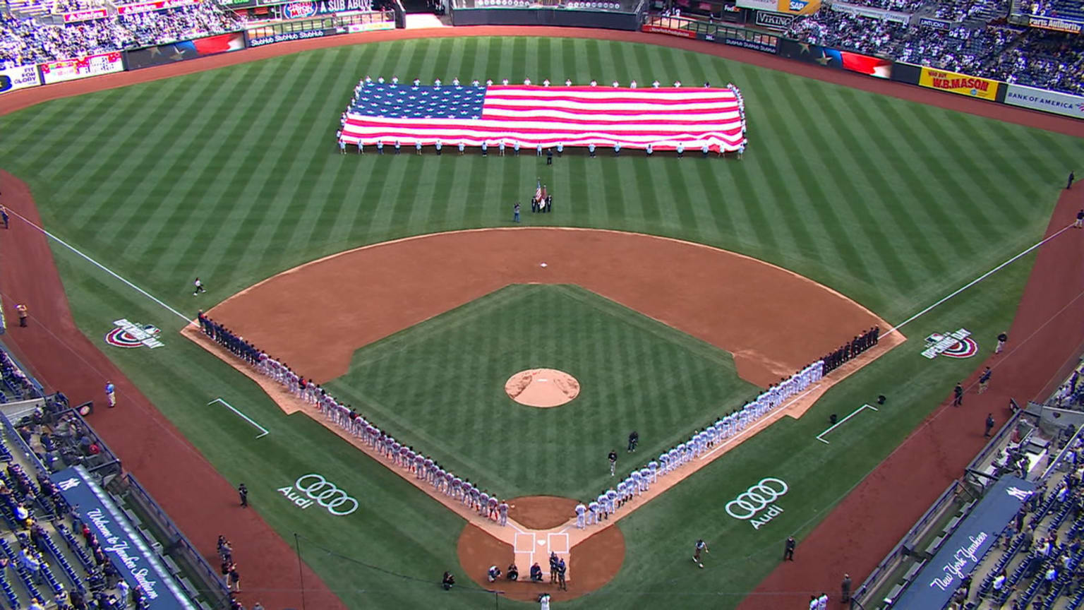 Shoshana Bean sings anthem 04/08/2022
