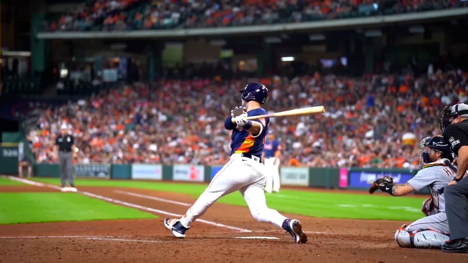 Houston'S Wild Night At The Ballpark: Correa, Bregman, And The Home Run That Caused A Frenzy! - kmd5q0d