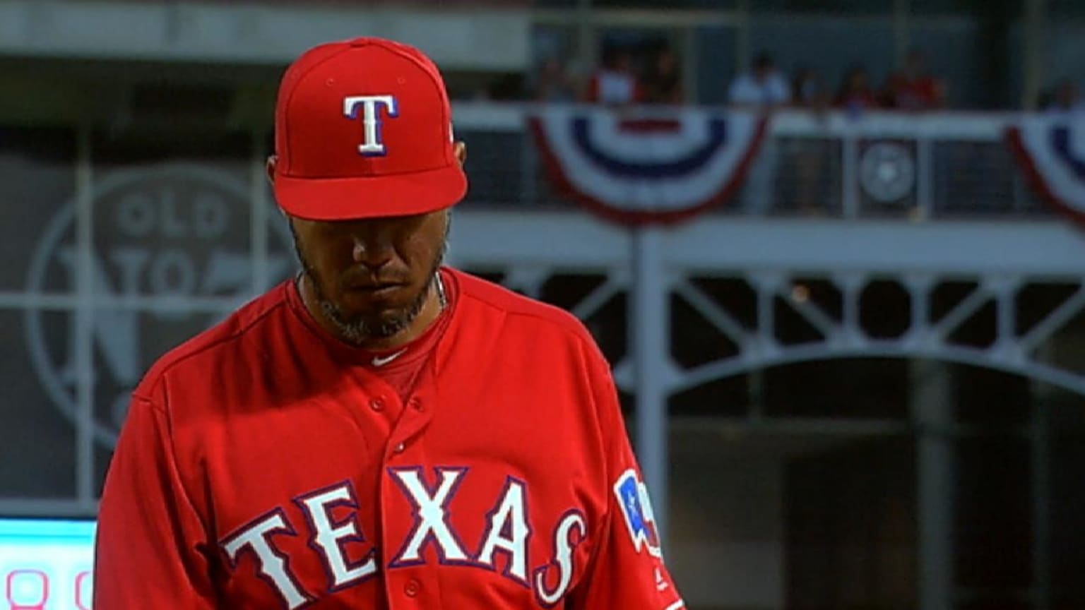 Texas Rangers: Hamilton misses luncheon to honor Guerrero