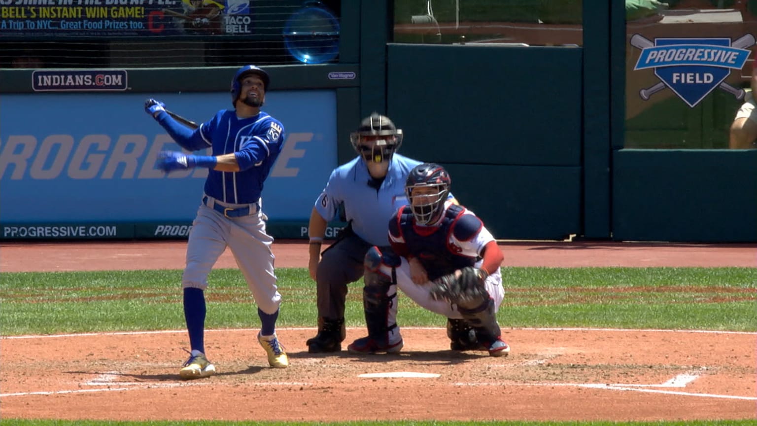 KC@CLE: Hamilton flares an RBI double to left field | 06/26/2019 ...