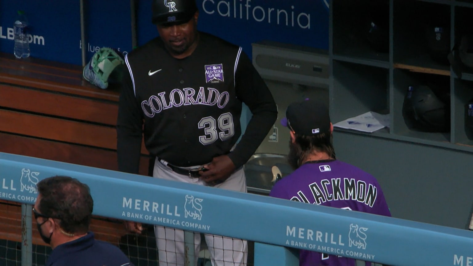 MLB Colorado Rockies (Charlie Blackmon) Men's T-Shirt.