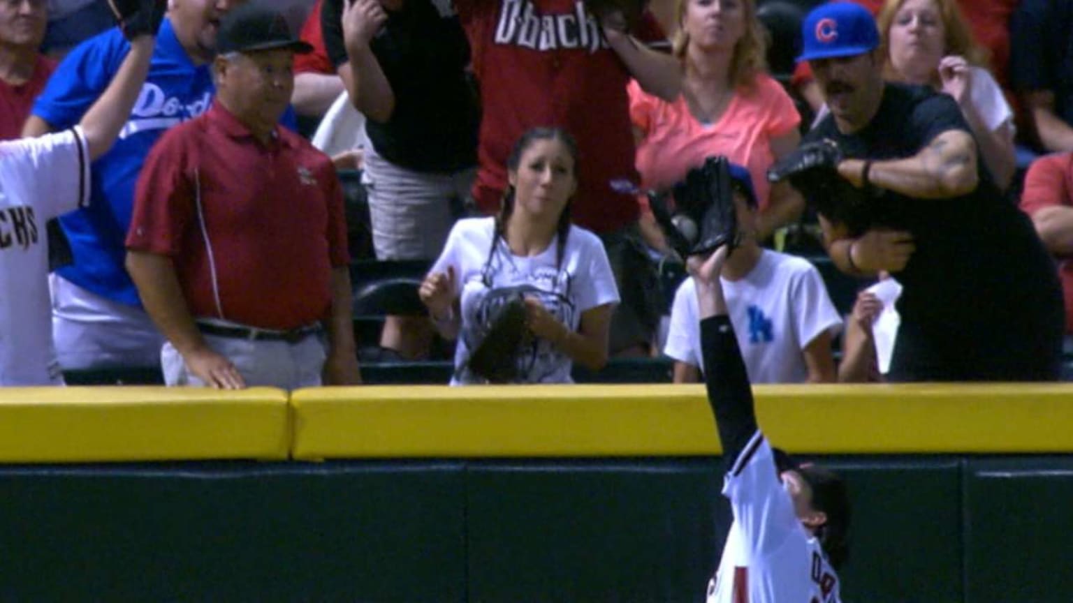 Fan can't catch Joc Pederson's home run, ball hits wife: 'I choked