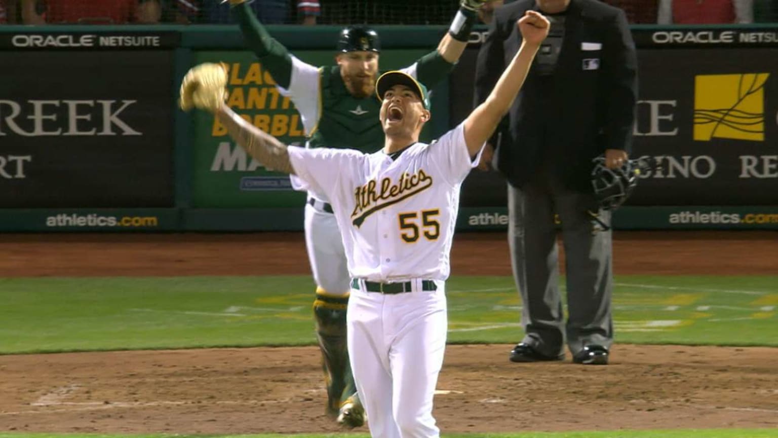 Sean Manaea basks in no-hitter celebration