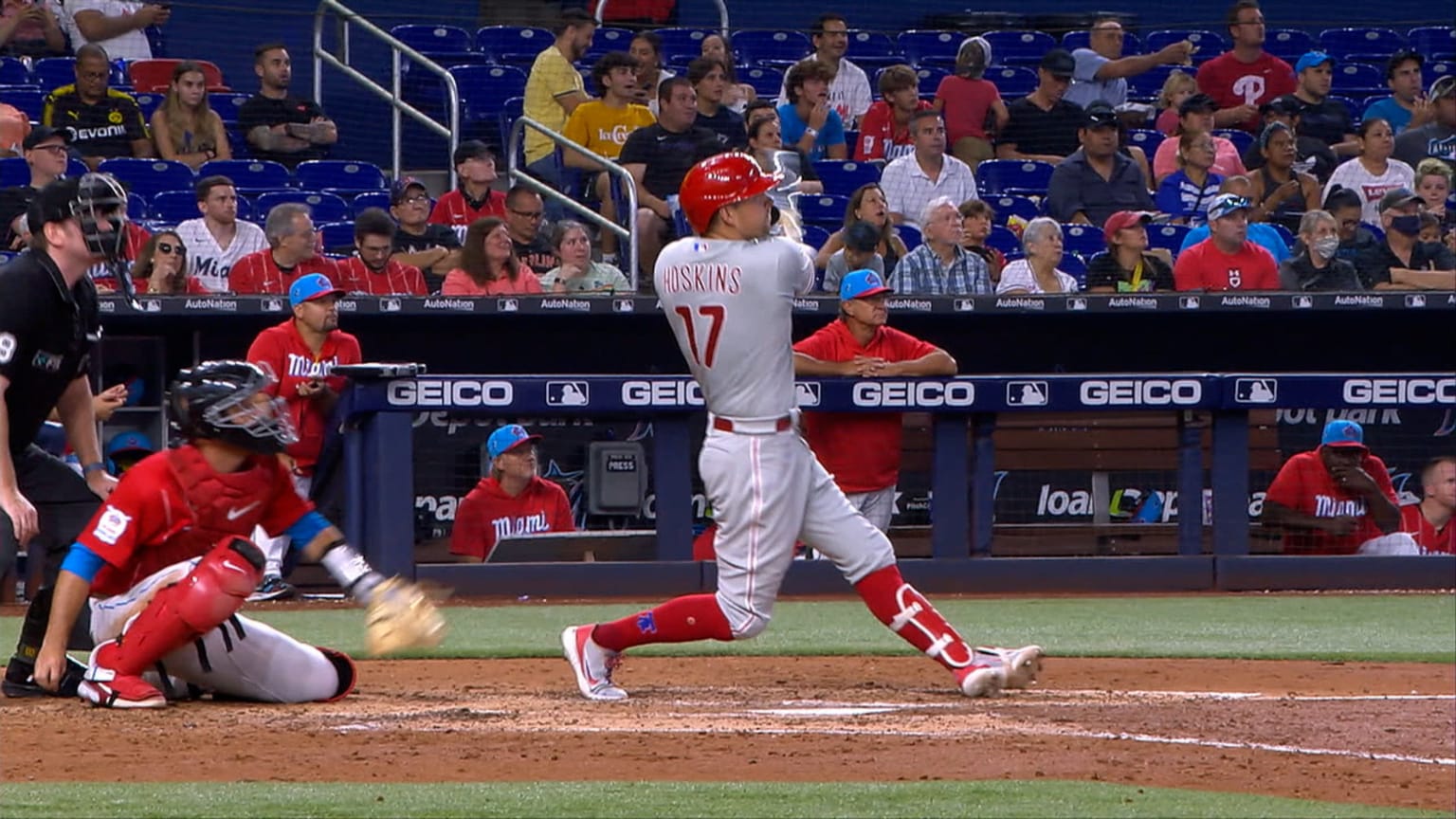 Rhys Hoskins belts a solo home run in the 6th | 07/16/2022 ...