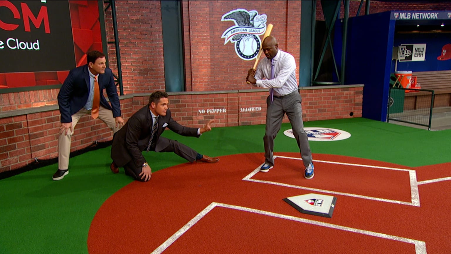 Harold on catcher positioning | 09/17/2021 | MLB.com
