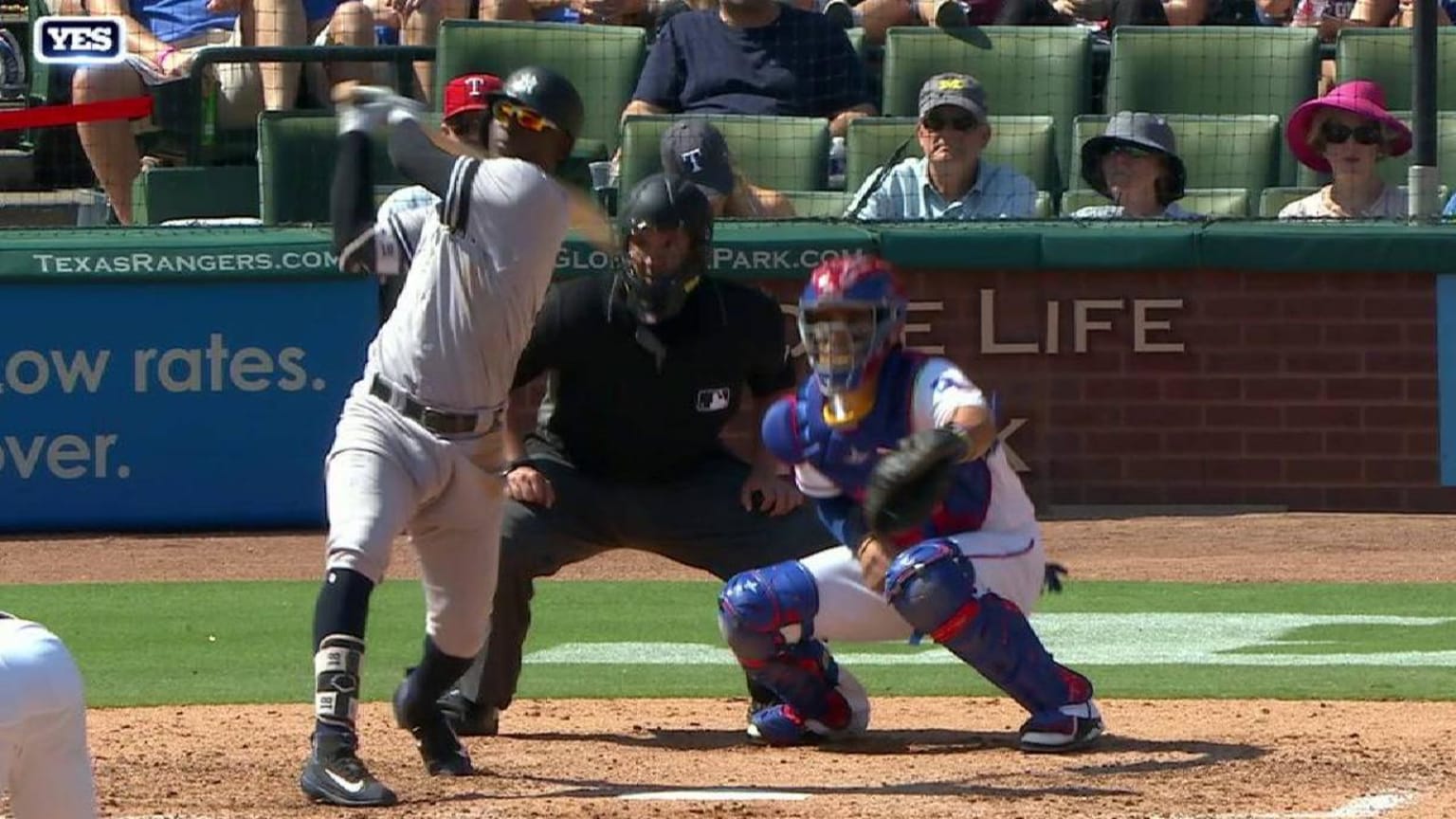 Chase Headley and Didi Gregorius on the team's mustaches 