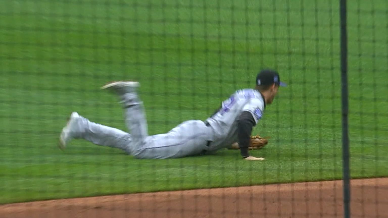 McMahon's superb diving play 05/30/2021