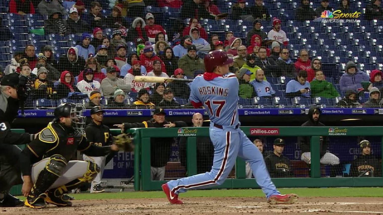 MLB: Phillies' Rhys Hoskins enjoys outrageously slow home run trot