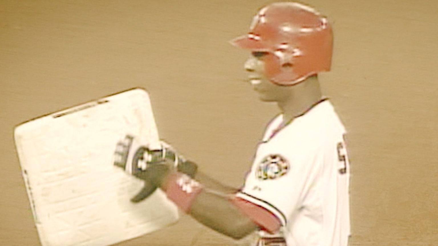alfonso-soriano-joins-the-exclusive-40-40-club-09-16-2006-mlb