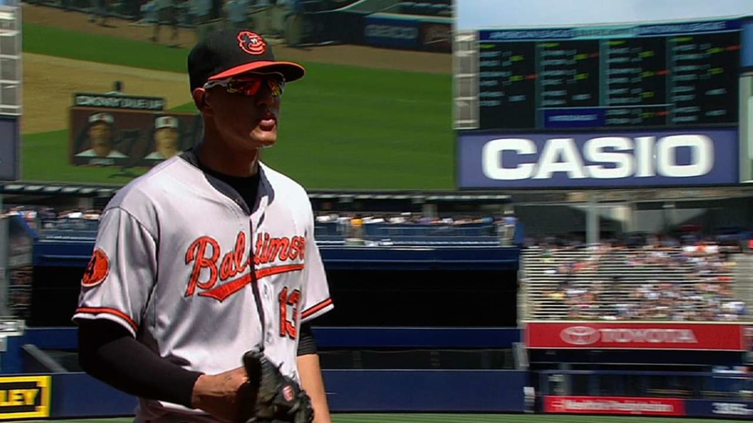 Must C Cannon Machado Recovers Throws Out Cruz 07 07 2013