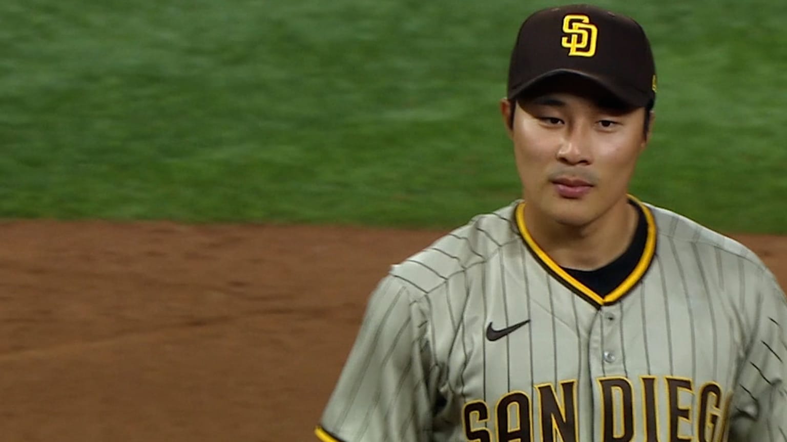 Boston Red Sox target Ha-Seong Kim signs with Padres; top Korean infielder  gets multi-year deal in San Diego (report) 