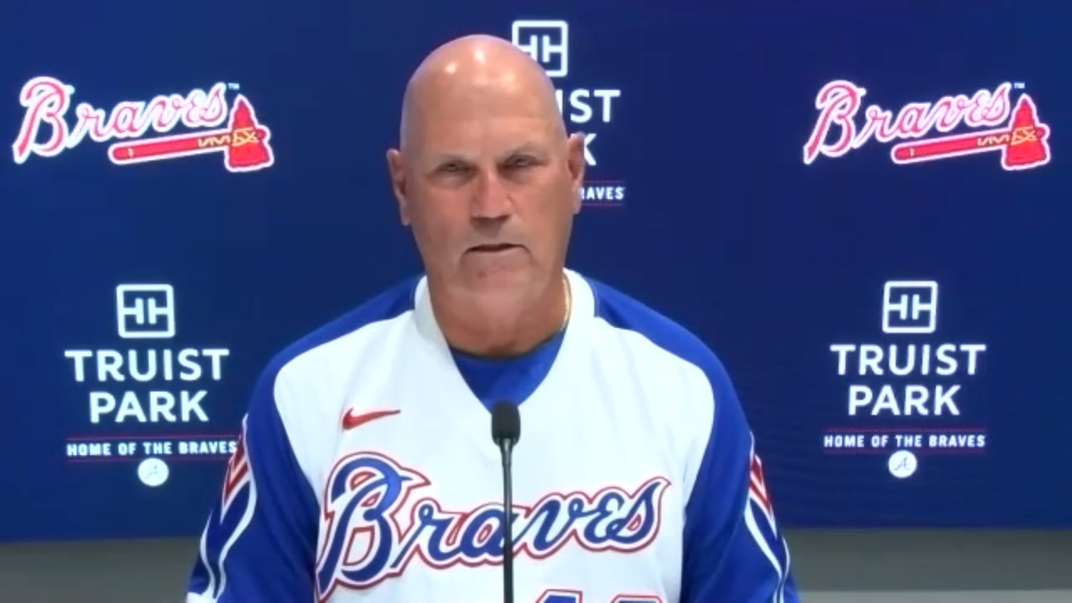 Brian Snitker's emotional reaction to Braves' 'phenomenal year' ending with  NLDS loss to Phillies