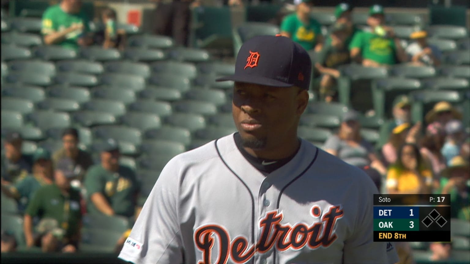 Rodriguez's slick play at second 09/08/2019 Detroit Tigers