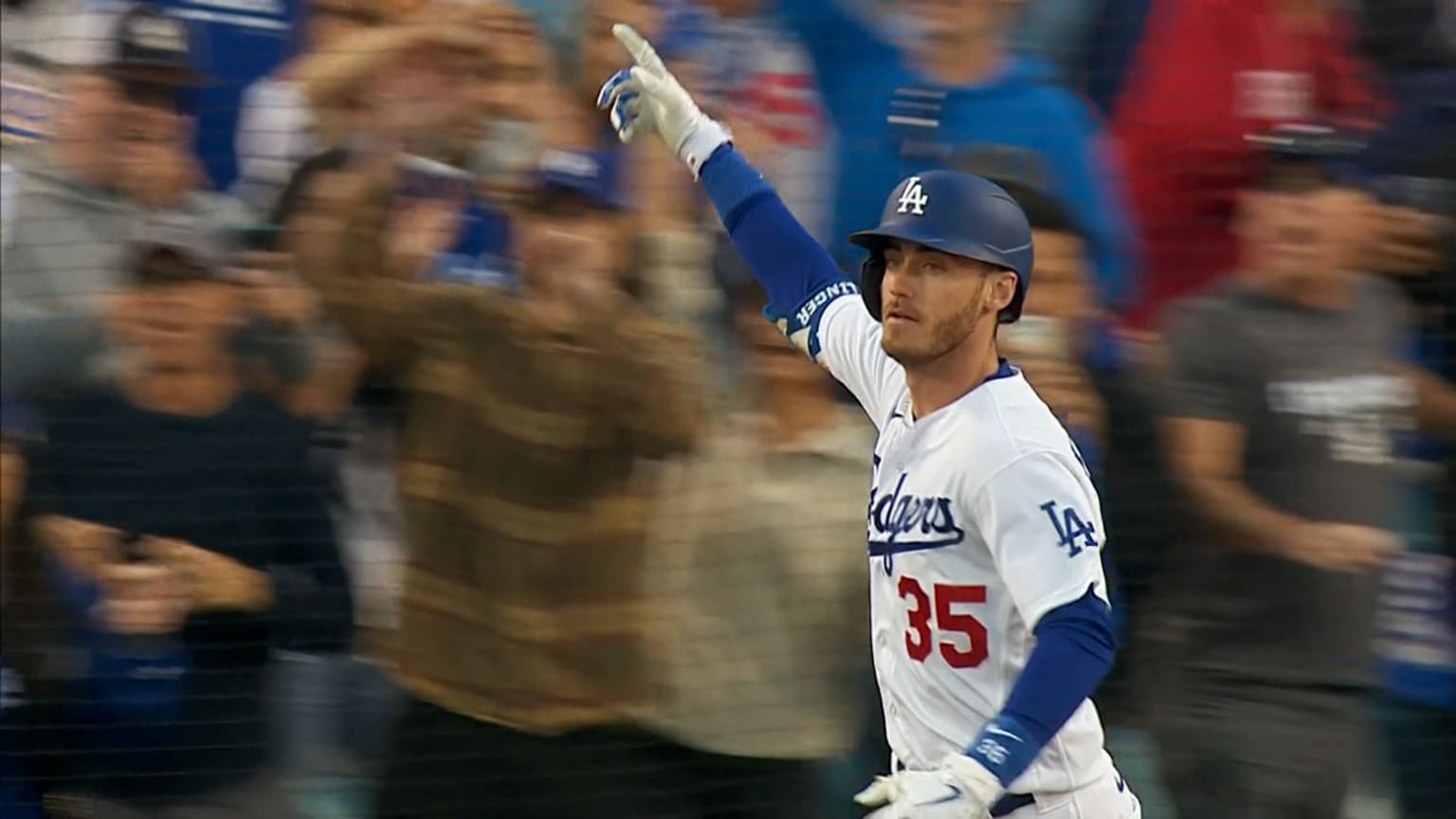 Cody Bellinger s game tying homer