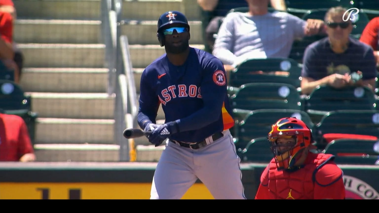 Yordan Alvarez highlights Astros early-season awards