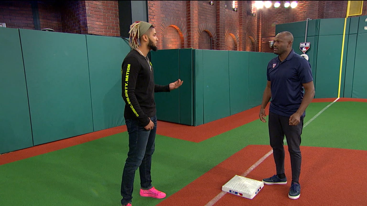 Tatis Jr. demos defense at shortstop on Hot Stove | 11/15/2019 | San ...