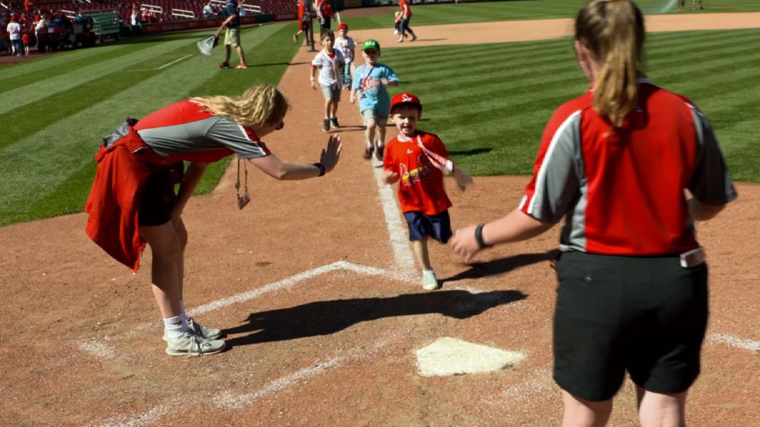 Kids Run the Bases 06/02/2017
