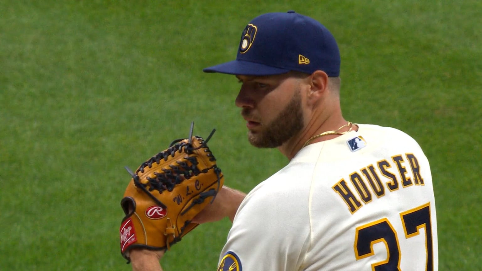 Adrian Houser strikes out five Phillies in his start | 06/08/2022