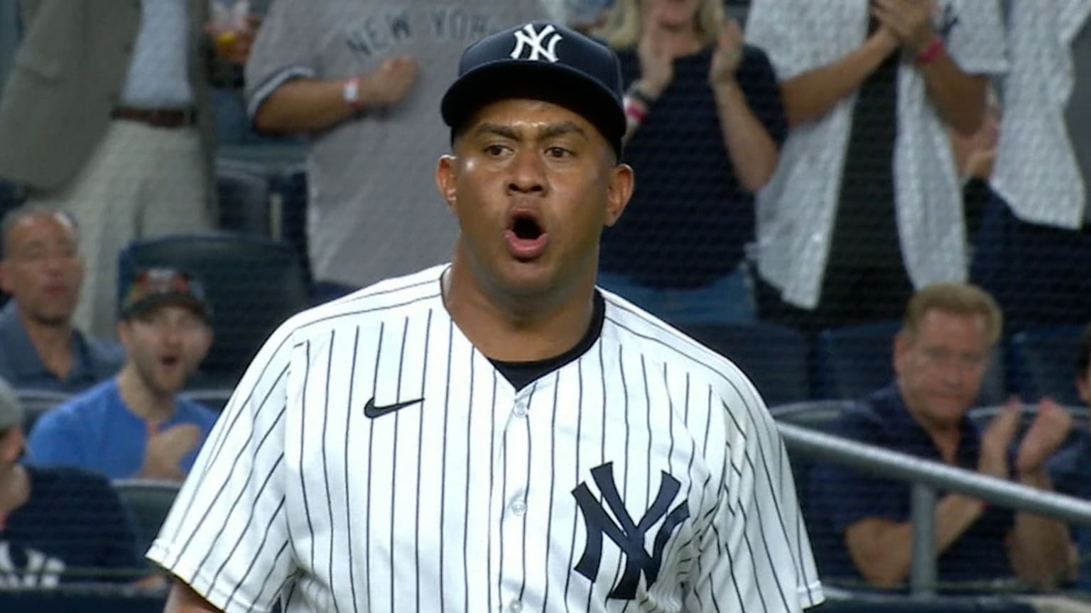 Wandy Peralta nabs Dalbec 08/17/2021 New York Yankees