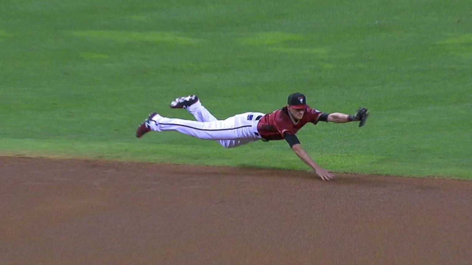 Ahmed's incredible diving play | 06/11/2017 | MLB.com