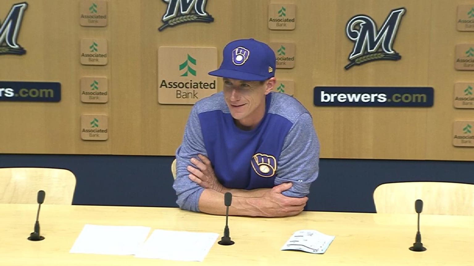 Brewers' Phillips hilariously emerges from underneath Counsell