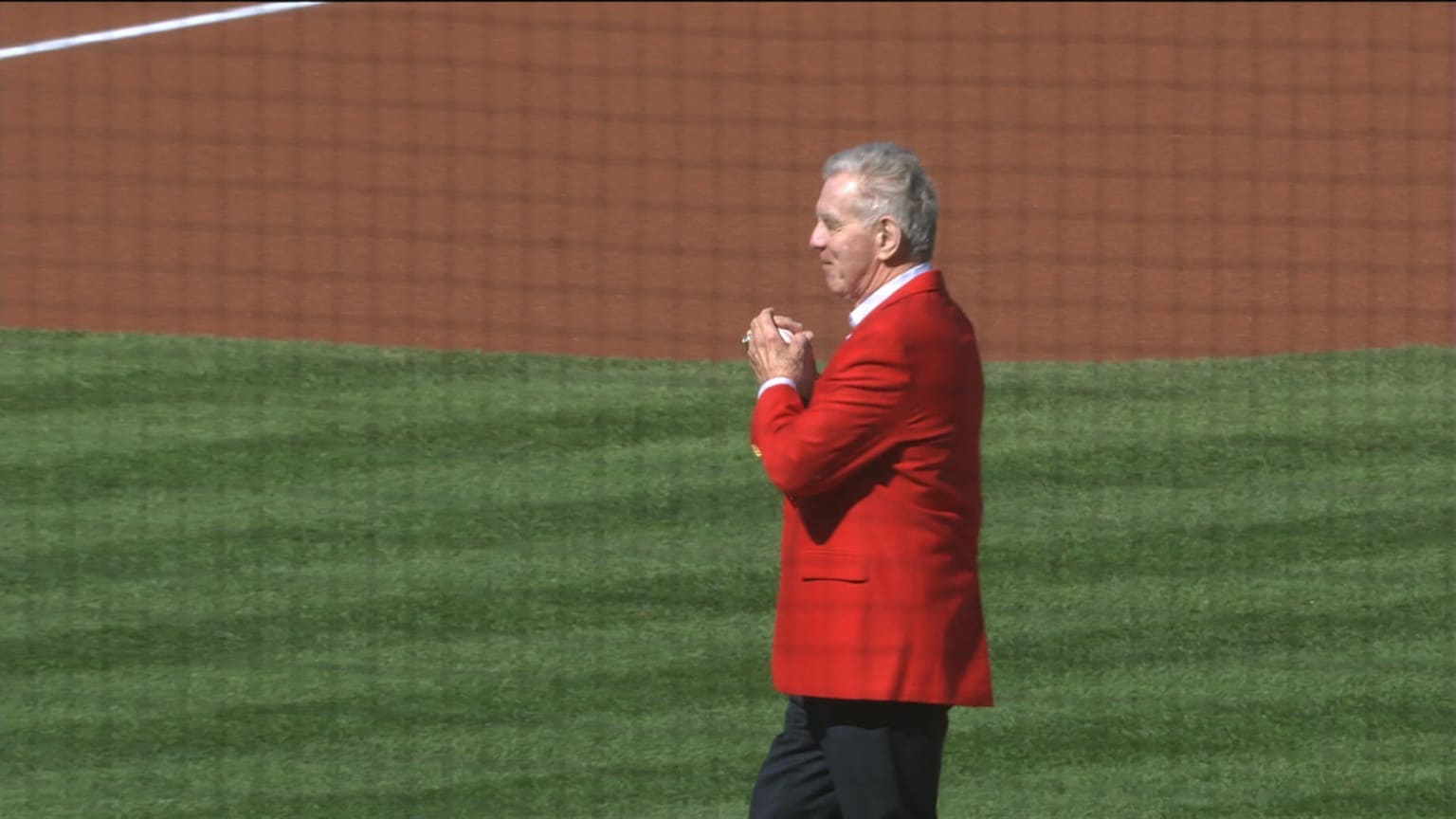 Tim McCarver throws first pitch | 10/07/2019 | St. Louis Cardinals