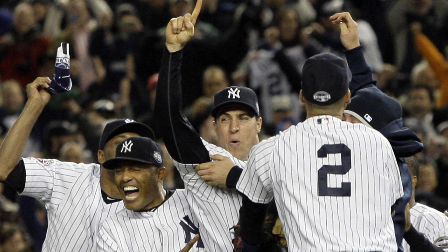 Yankees win 27th World Series title in six games 11/04/2009