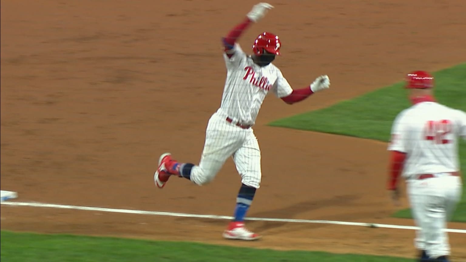 Didi Gregorius crushes a solo home run to right field | 08/30/2020 ...